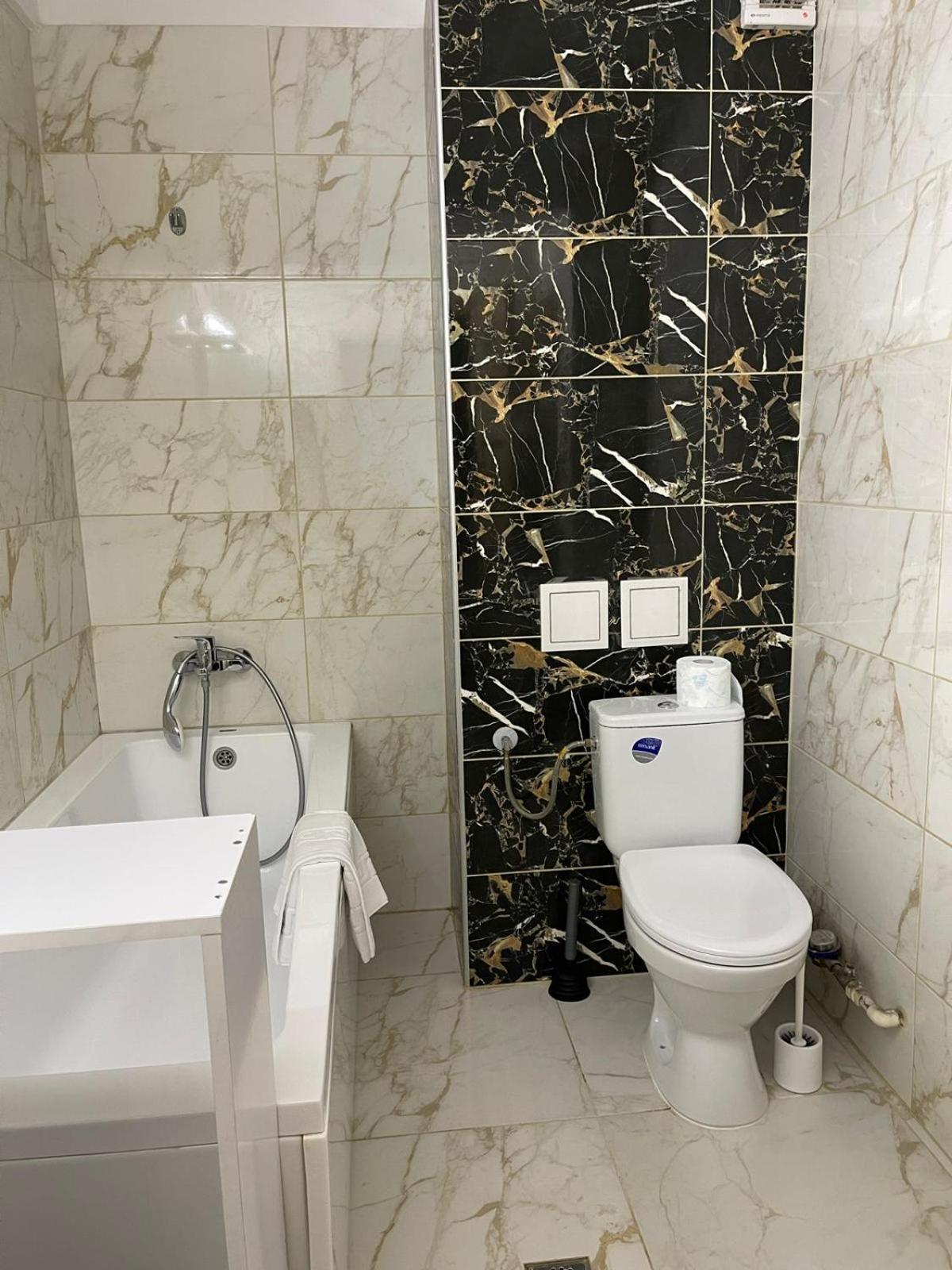 Urban Nest- Apartament Cu 2 Camere, Aproape De Iulius Mall Iasi Exteriör bild